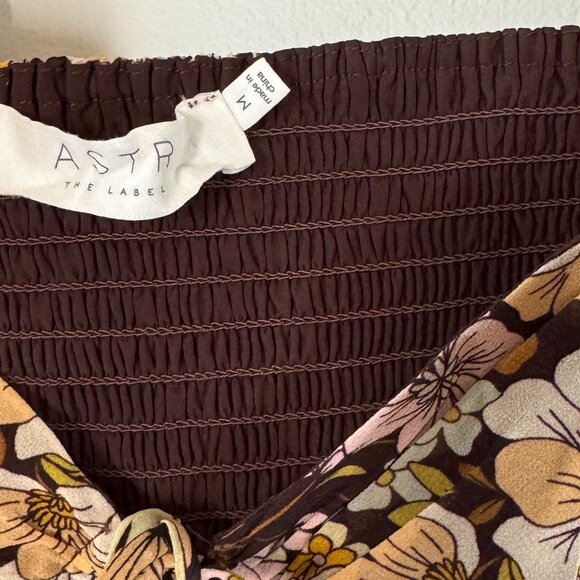 Astr the Label Toni Blouse - Picture 7 of 11